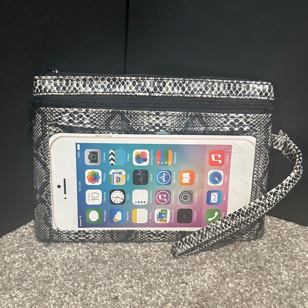 Stylish Black and Gray Phone Wristlet